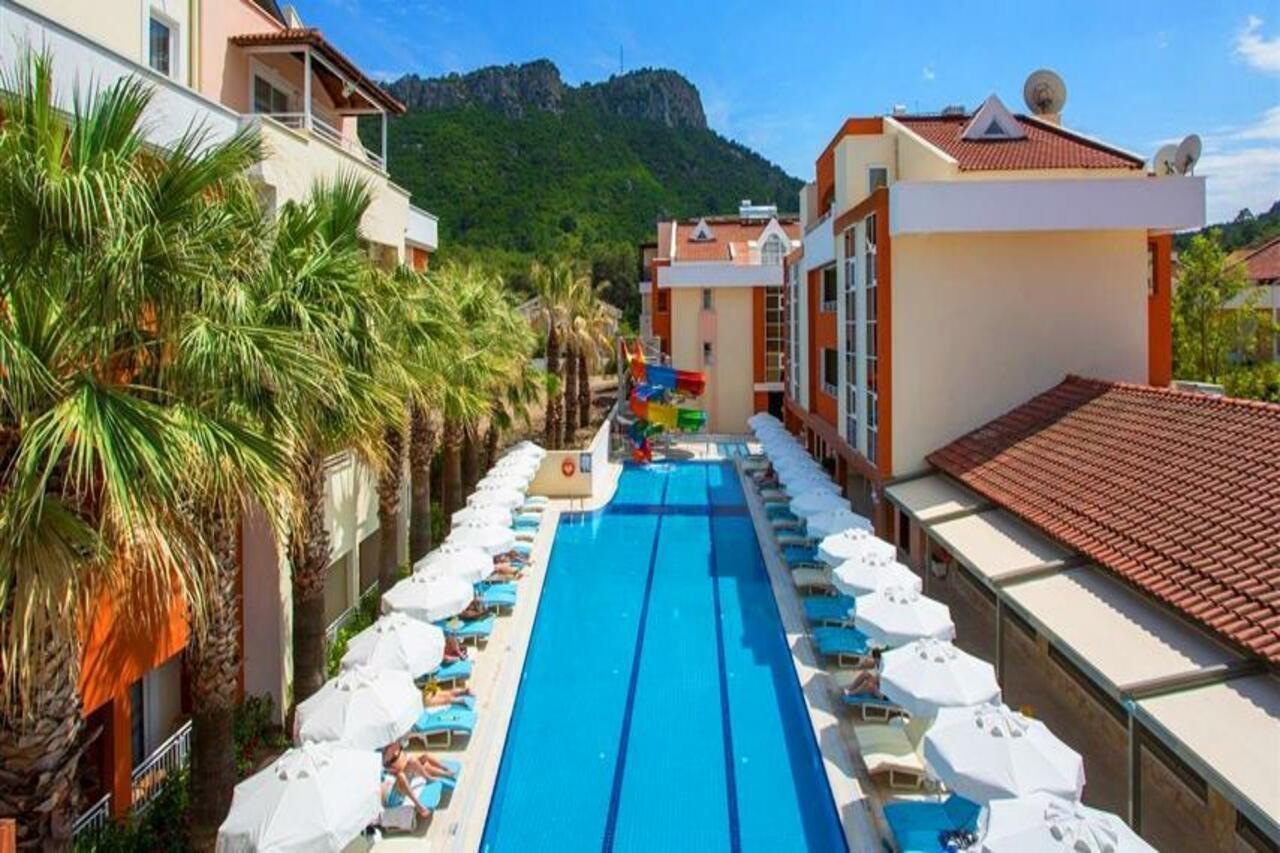 Lavia Hotels 凯梅尔 外观 照片
