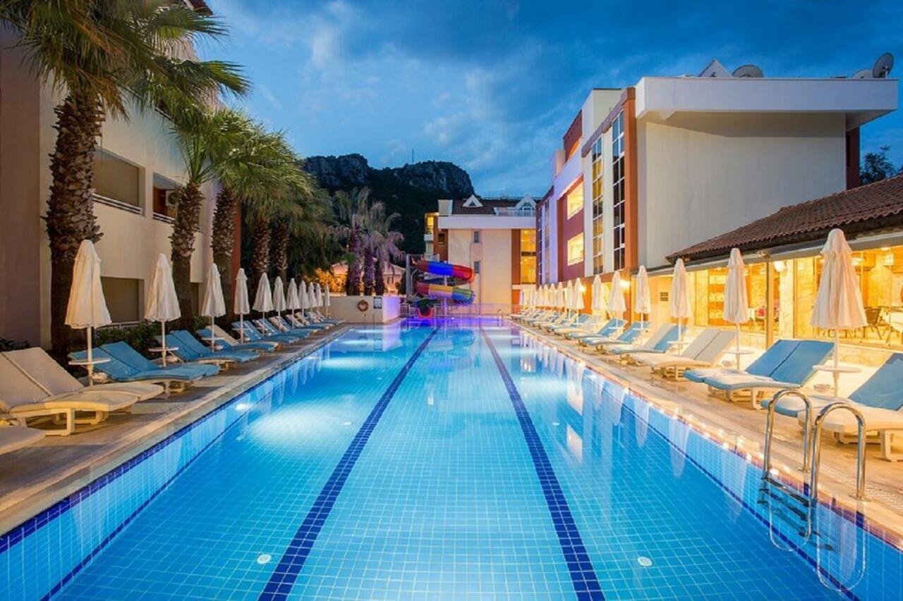 Lavia Hotels 凯梅尔 外观 照片