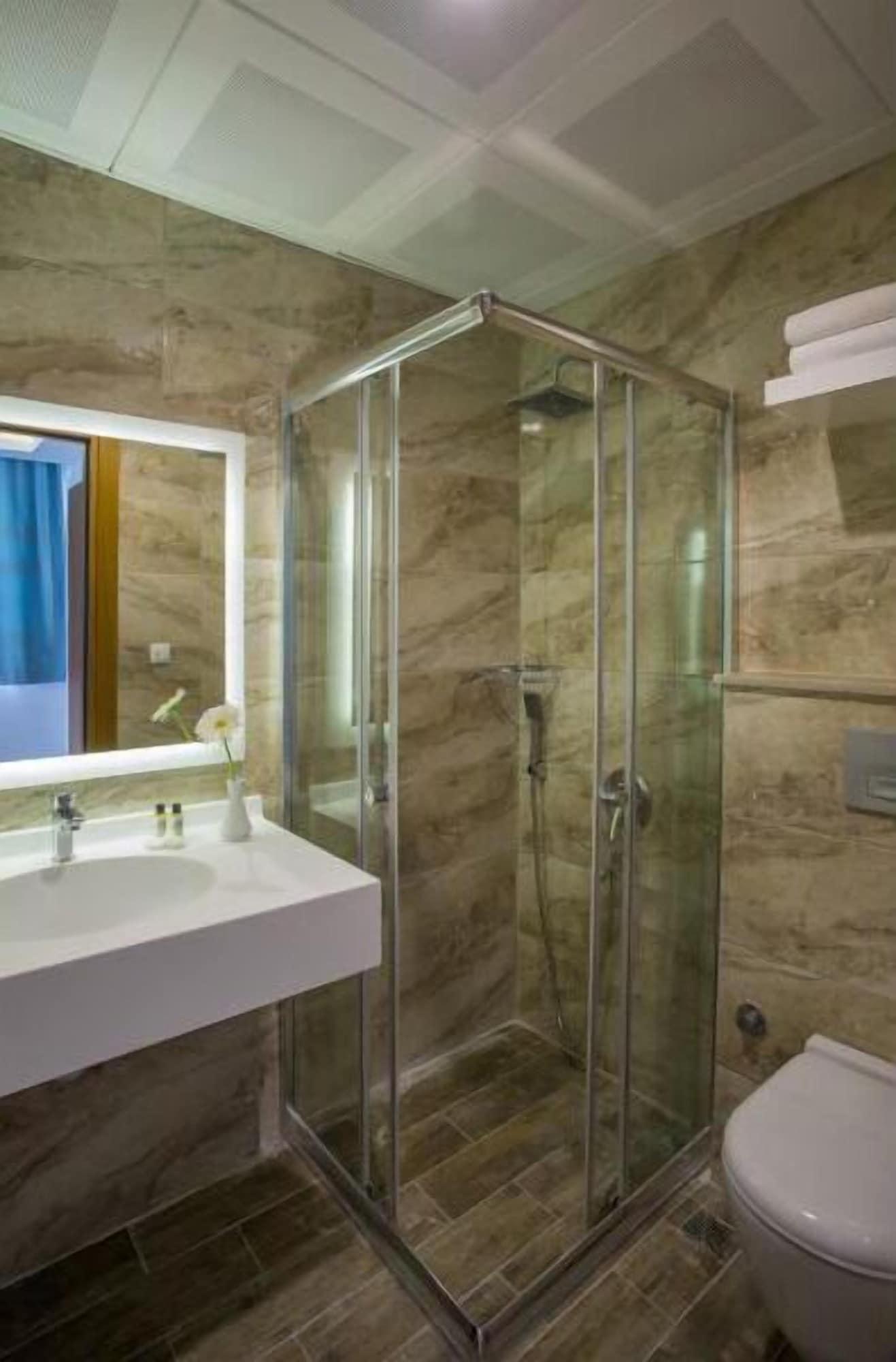 Lavia Hotels 凯梅尔 外观 照片